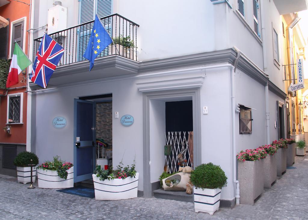 B&B Darsena Поцуоли Екстериор снимка